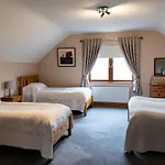 Twin Peaks Gasthof 4*