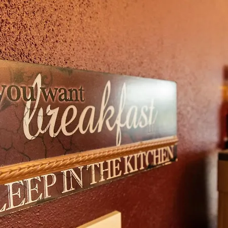 Guest house Twin Peaks Doolin