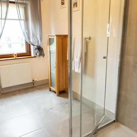 Twin Peaks Πανσιόν 4*