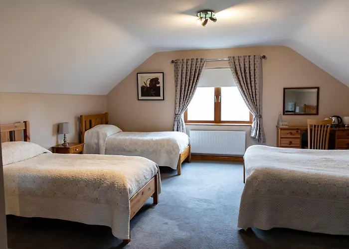 Twin Peaks Guest house 4*