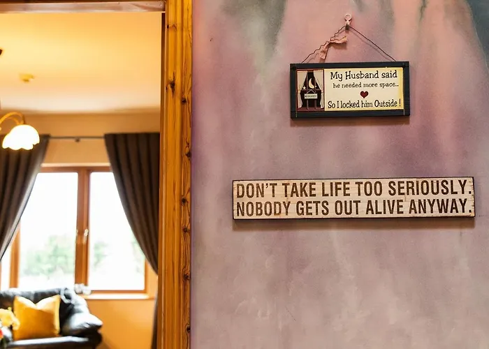 Twin Peaks Guest house Doolin